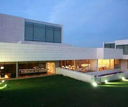 Otel Prats Golf & 5*
