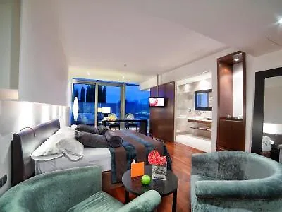 普拉茨庄园高尔夫水疗酒店 5*